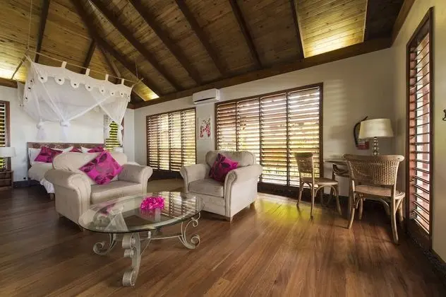 Hibiscus Bungalow
