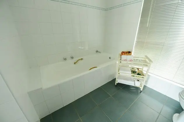 Agapanthus Suite