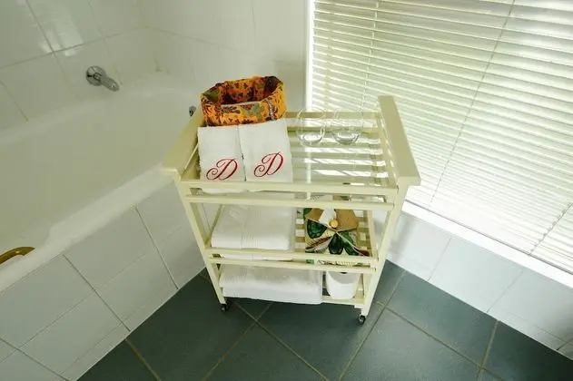 Agapanthus Suite