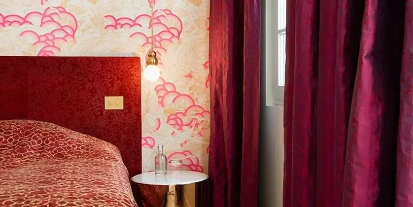 Deluxe Tek Büyük Yataklı Oda, Bahçe Manzaralı
