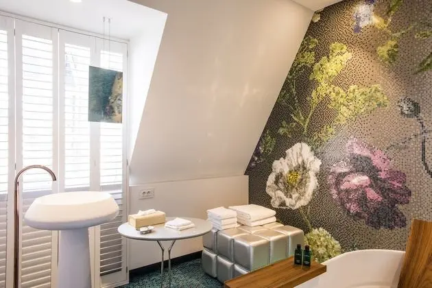 Luxury Süit, Bahçe Manzaralı