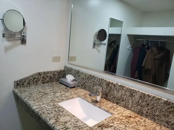 Deluxe Dört Kişilik Oda