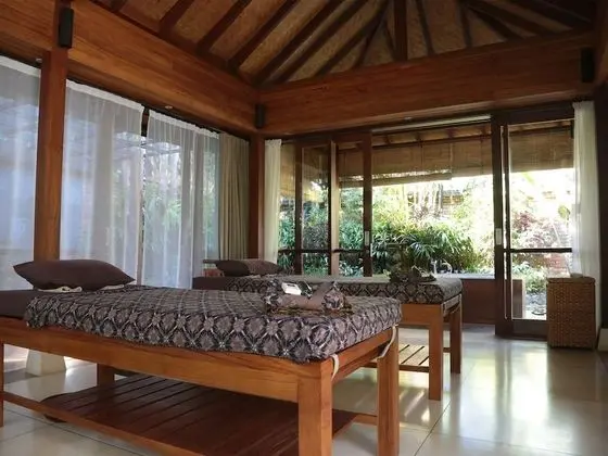 Villa Sati
