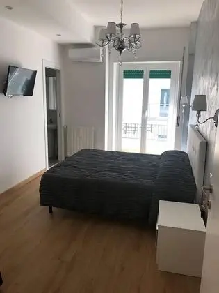 Tek Büyük Yataklı Oda