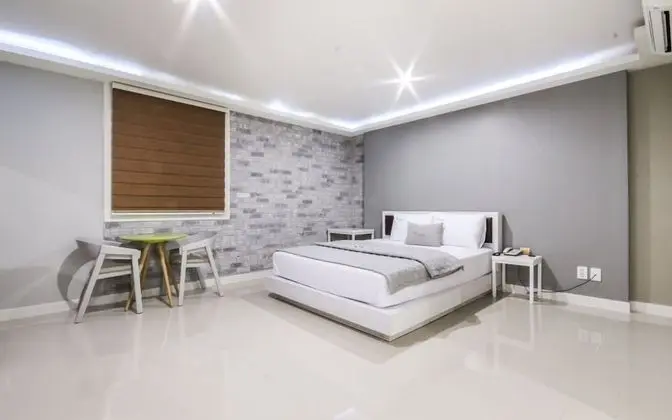 Oda (Standard Room (Netflix Available Chec)