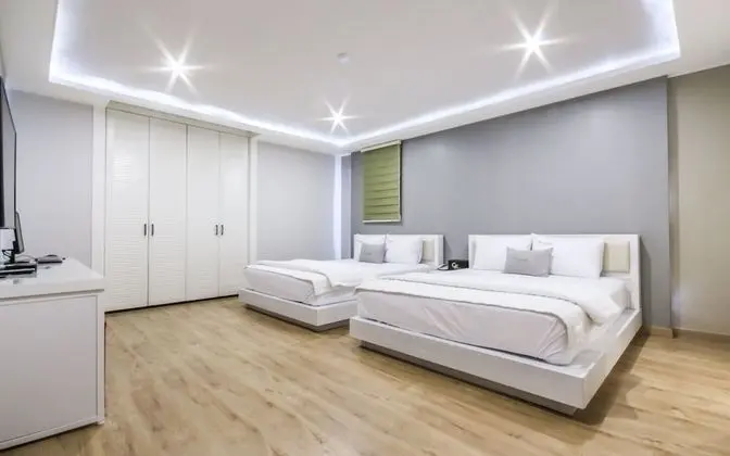 Oda (VIP (Netflix Available 2 Rooms 3 Doub)