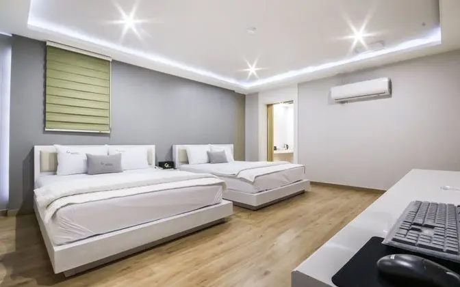 Oda (VIP (Netflix Available 2 Rooms 3 Doub)