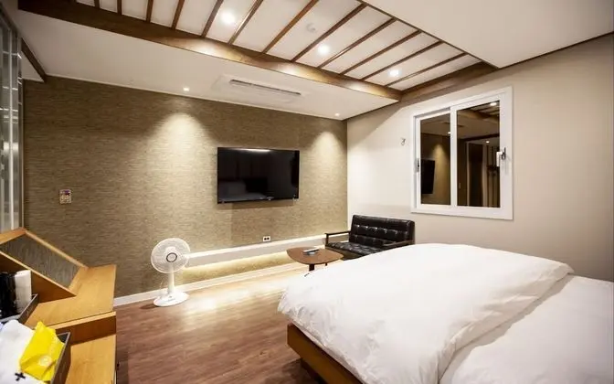 Oda (Standard room)