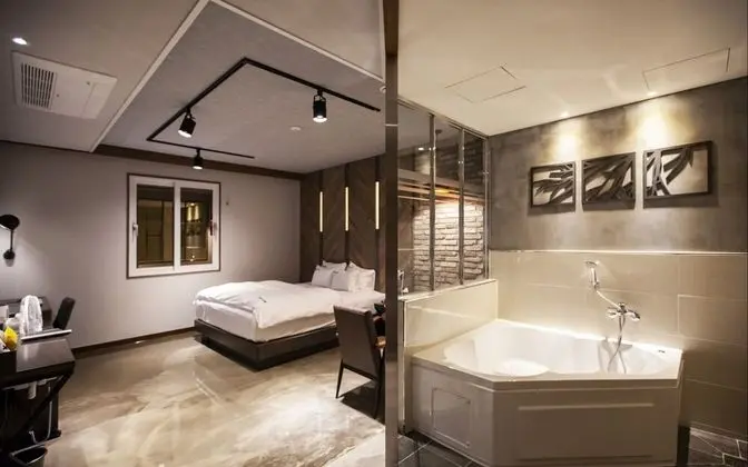Oda (Standard room)