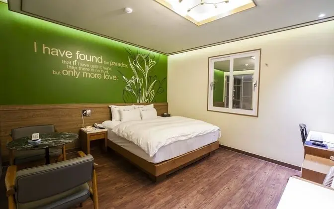 Oda (Standard room)