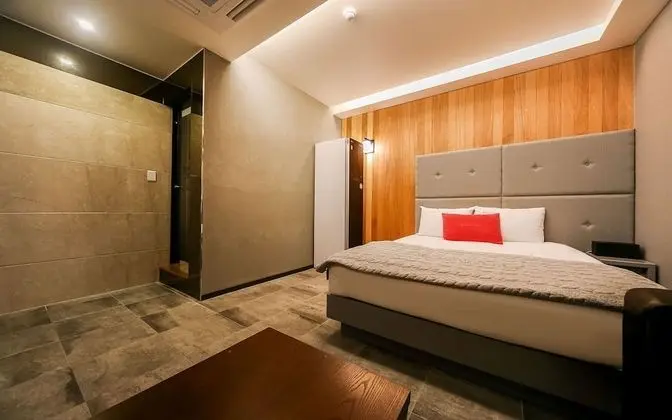 Oda (Special Room)