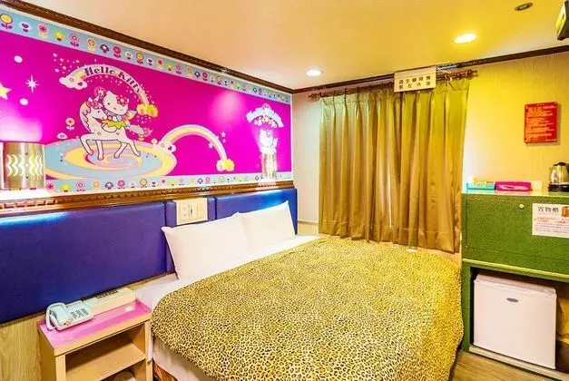 Tek Büyük Yataklı Oda