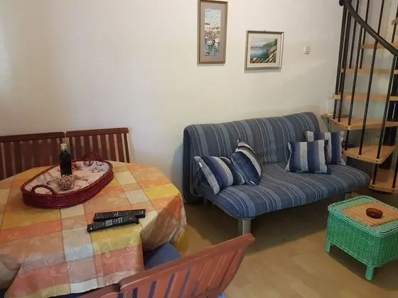 Ev (Villa Dean - 80m from the beach - H(4)