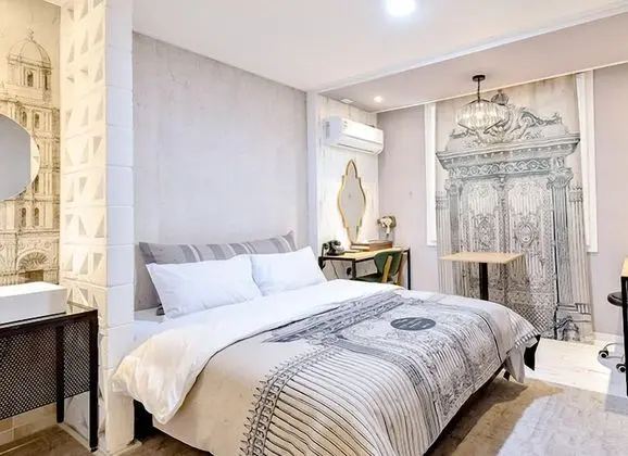 Deluxe Tek Büyük Yataklı Oda, Göl Manzaralı