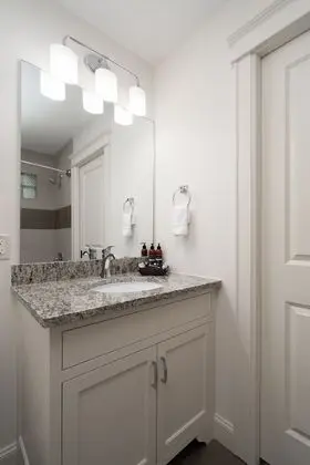Ev, Birden Çok Yatak, Veranda, Şehir Manzaralı