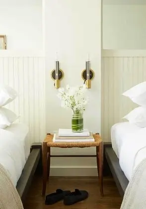 The Gang Room, Two Queen Beds