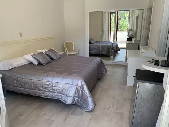 Tek Büyük Yataklı Oda