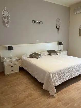 Tek Büyük Yataklı Oda