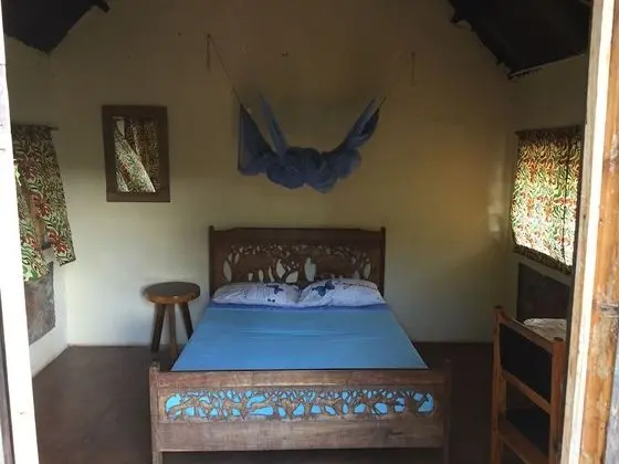 Basic Tek Büyük Yataklı Oda