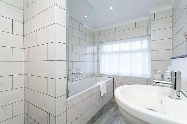Tek Büyük veya İki Ayrı Yataklı Oda, Bahçe Manzaralı