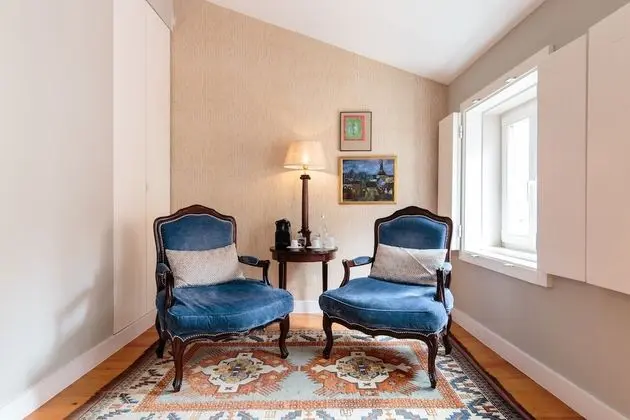 Junior Suite, Street View