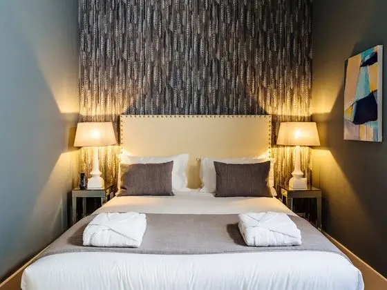 City Tek Büyük veya İki Ayrı Yataklı Oda