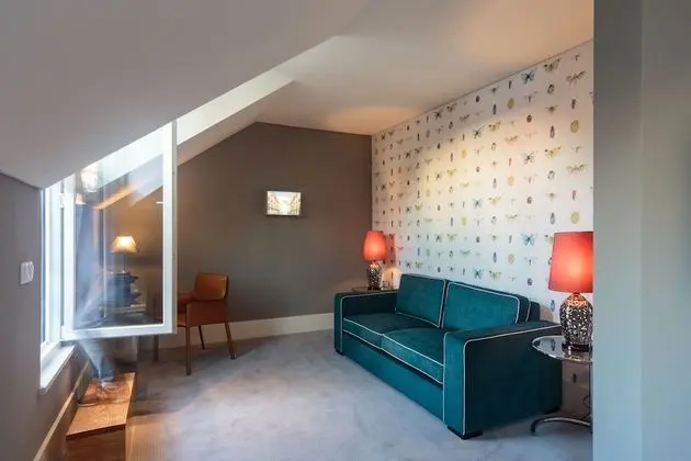 Gallery Süit, Teras