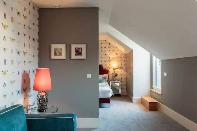 Gallery Süit, Teras