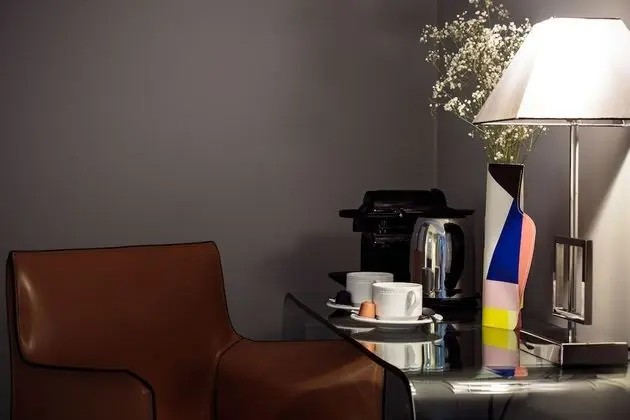 Gallery Süit, Teras