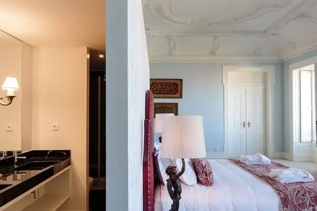 Master Suite with Panoramic View