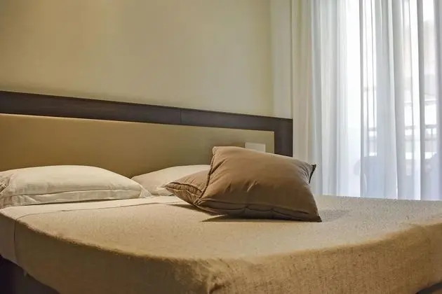 Tek Büyük veya İki Ayrı Yataklı Oda