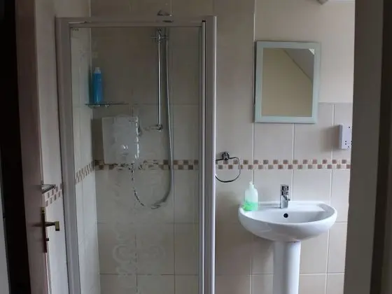 Süit, Banyolu/Duşlu