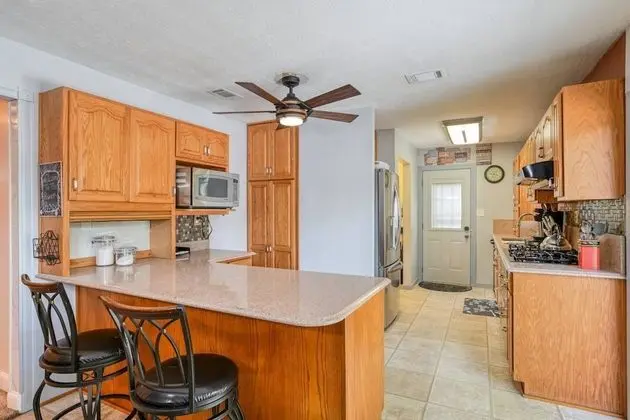 Ev (Debra Jean's River Retreat)