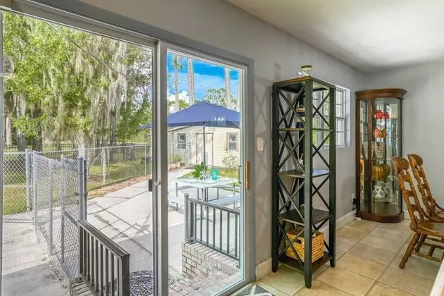 Ev (Debra Jean's River Retreat)