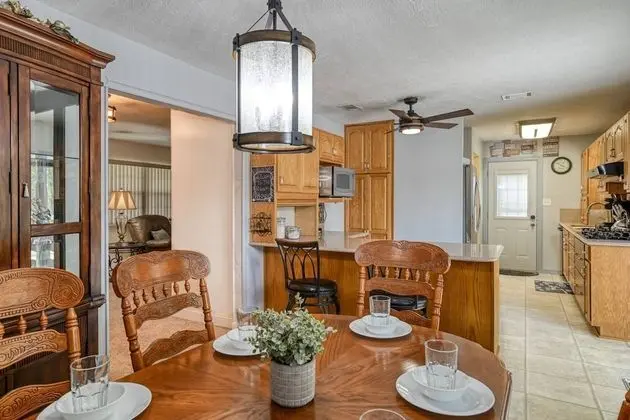 Ev (Debra Jean's River Retreat)