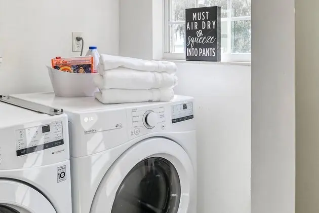 Ev (Debra Jean's River Retreat)