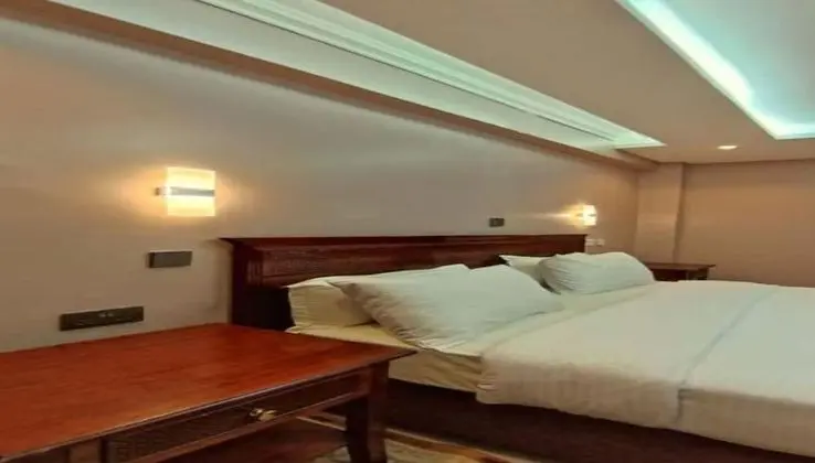 Tek Büyük Yataklı Oda