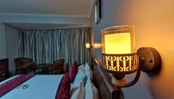 Tek Büyük Yataklı Oda