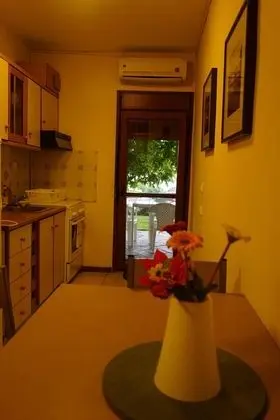 Apart Daire, Deniz Manzaralı, Zemin Kat