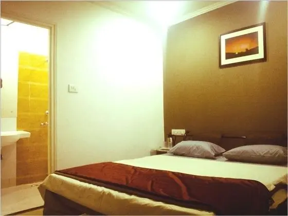 Deluxe Üç Kişilik Oda (AC)