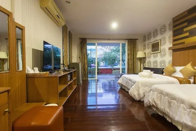 Family Villa (Steam room)