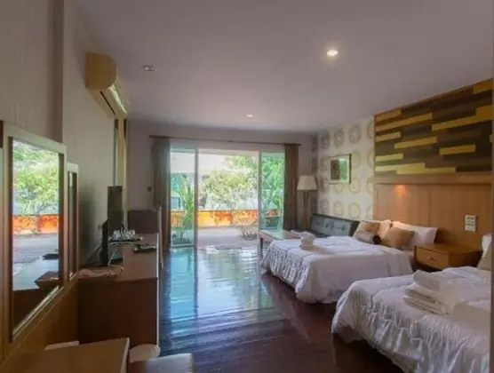 Family Villa (Steam room)