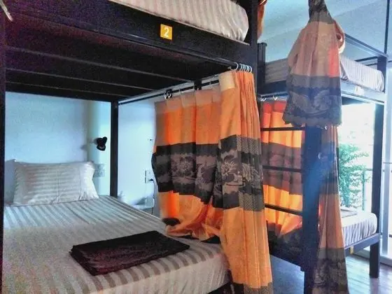 Bunk Bed in 4 Male Dormitory Room (Air)