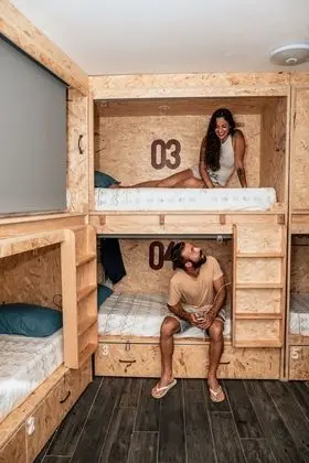 Ortak Ranzalı Oda, Karma Ranzalı Oda, Sigara İçilmez (6 Beds)