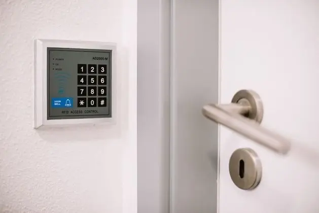 Ortak Ranzalı Oda, Karma Ranzalı Oda, Sigara İçilmez (6 Beds)