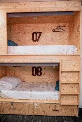 Ortak Ranzalı Oda, Sadece kadınlar için, Sigara İçilmez (4 Beds)