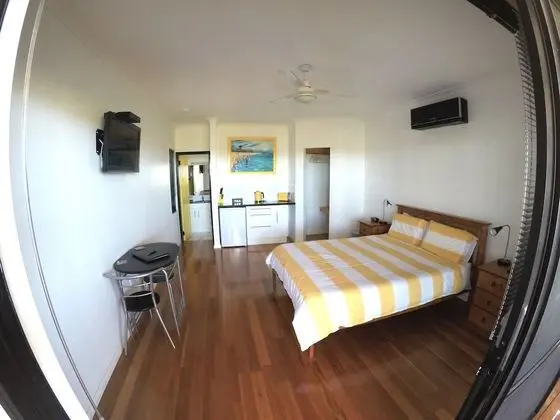 Tek Büyük Yataklı Oda, Balkon, Deniz Manzaralı (Room)