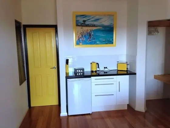 Tek Büyük Yataklı Oda, Balkon, Deniz Manzaralı (Room)
