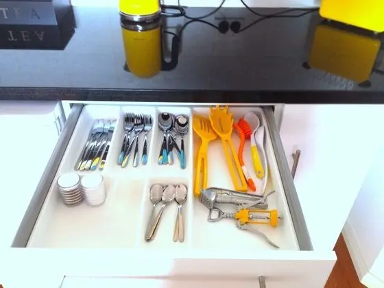 Tek Büyük Yataklı Oda, Balkon, Deniz Manzaralı (Room)