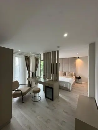 Standard Oda, 1 En Büyük (King) Boy Yatak, Dağ Manzaralı